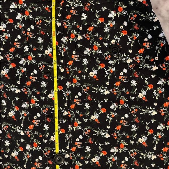 Aritzia Skirt - Picture 7 of 10